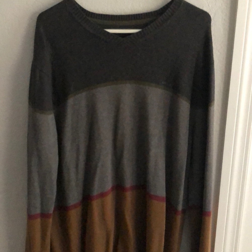 XL RVCA sweatshirt exclusive